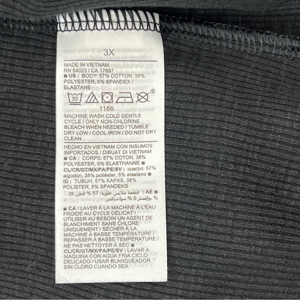 Old Navy Black Relaxed Tank Top - Picture 5 of 6